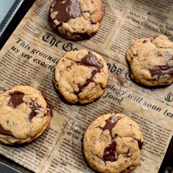 Bakery-Style Brown Butter Chocolate Chip Cookies