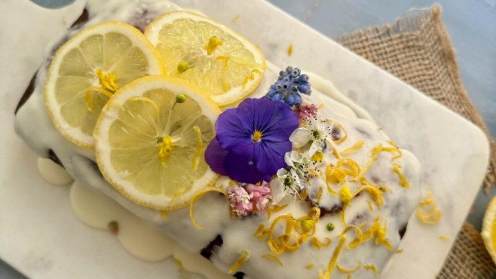 Easy Lemon Loaf Cake - Zaineb's Oven