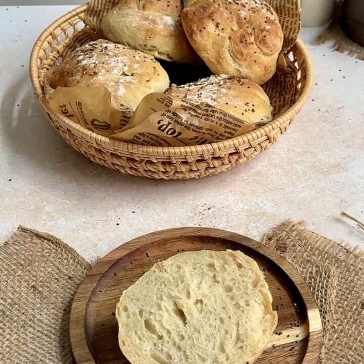 No Knead Bread Rolls