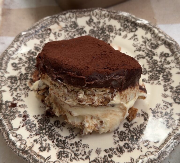 Tiramisu Icebox Cake