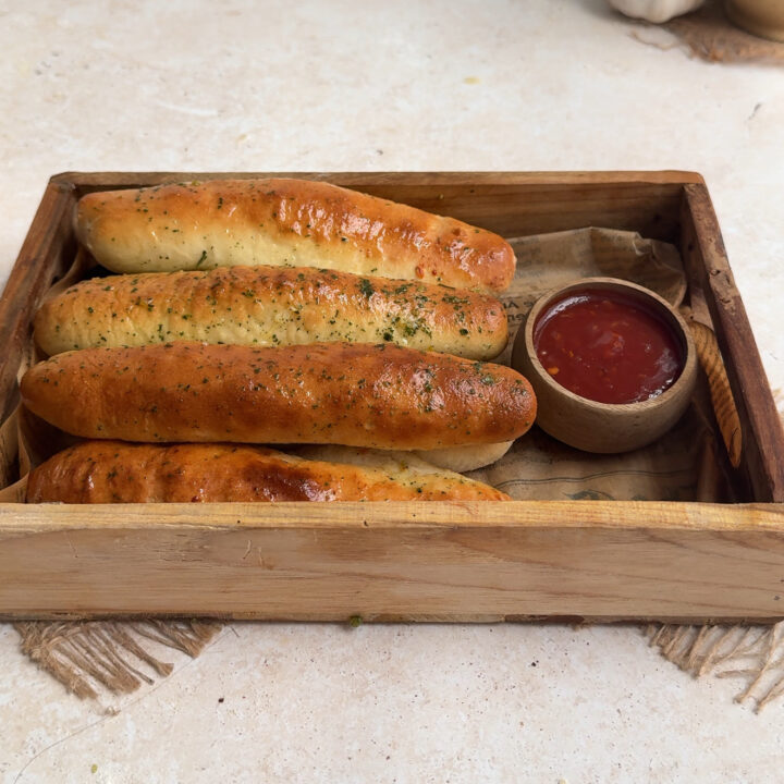 Jalapeno Popper Breadsticks