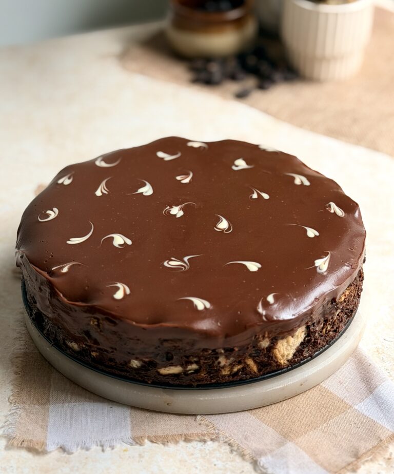 No bake Chocolate Biscuit Cake 