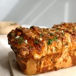 Garlic Butter Pull-Apart Bread